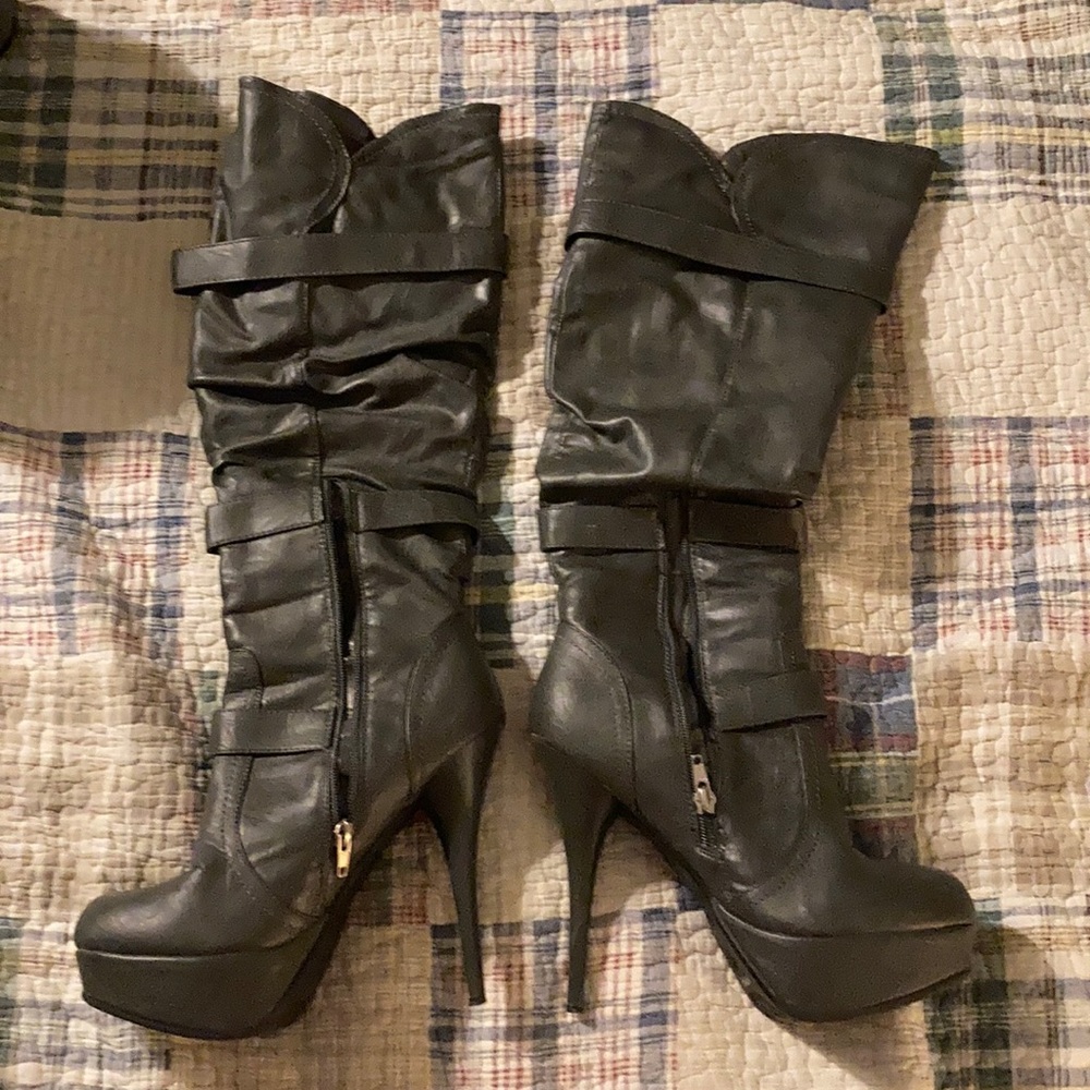 Platform stiletto boots